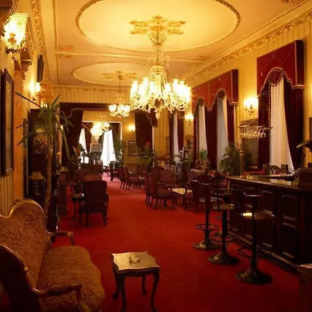 Grand De Londres ホテル *